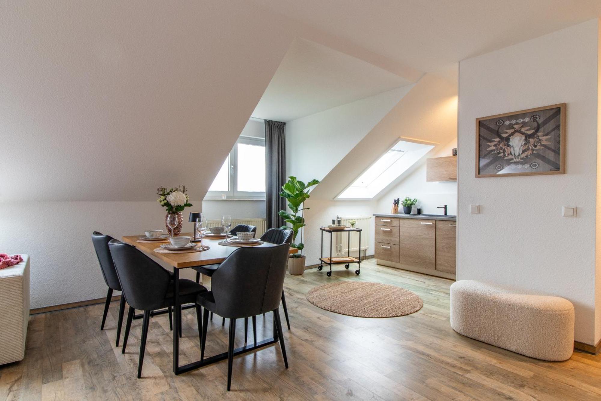 Panorama I Aufzug I Stellplatz I Apartment